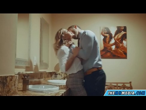 ❤️ ווען אַ באַסטי בלאָנדע סידוס איר אין אַ ציבור אָפּטריט ️❌ סופּער פּאָרן ביי yi.pornosexphoto.ru